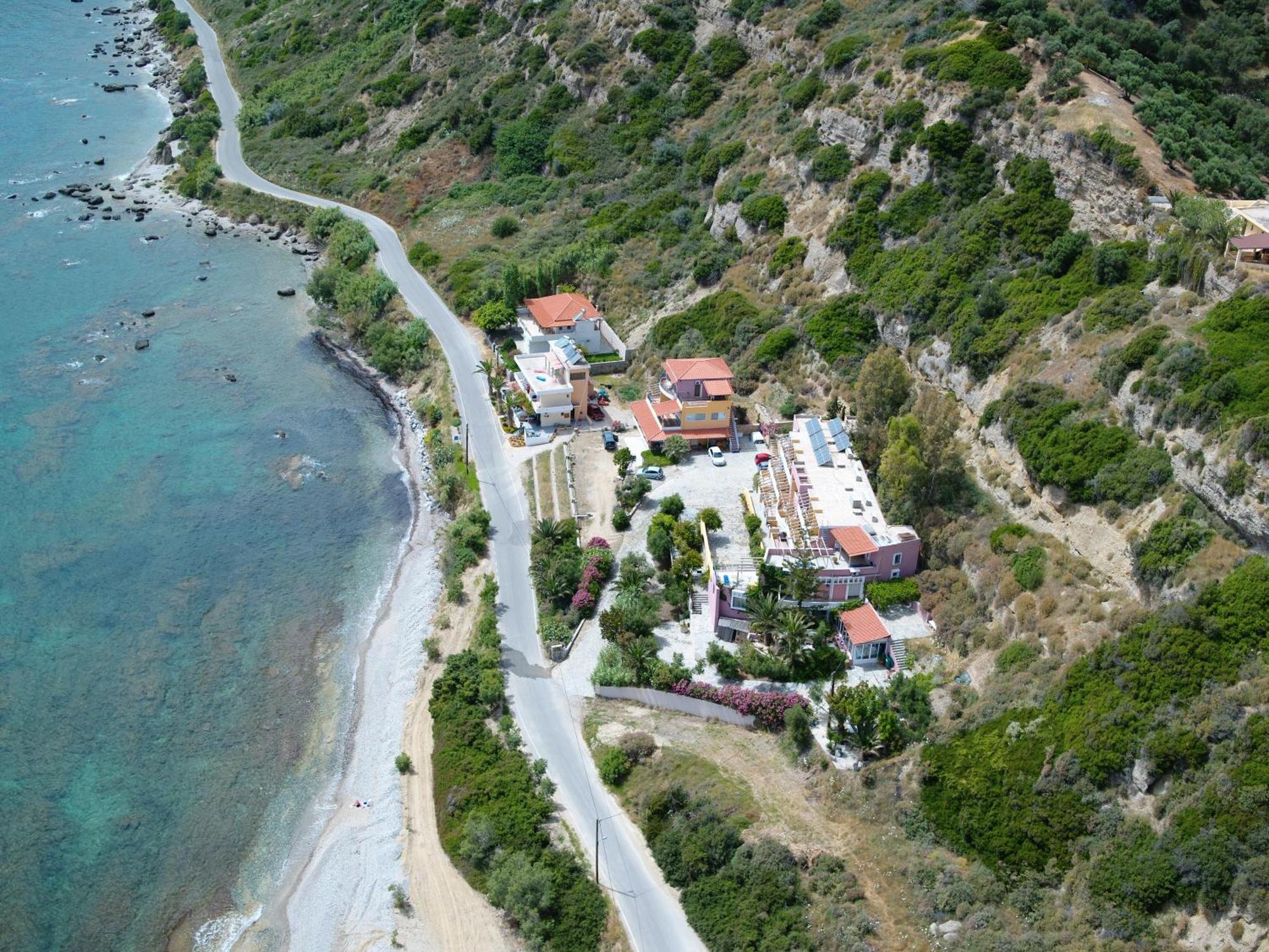 Thalassa House Apartments Plakias Exterior photo